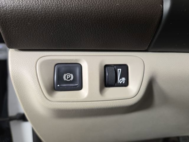 Used 2017 GMC Acadia Denali w/ Technology Package image 28