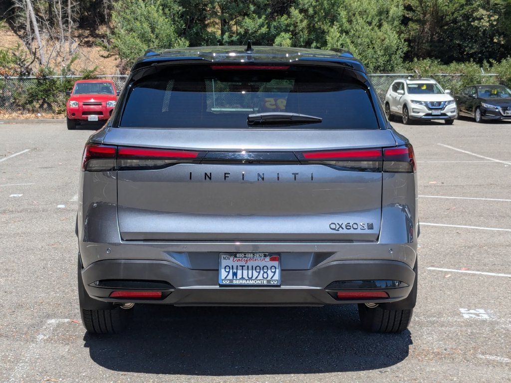 Used 2026 INFINITI QX60 Sport w/ Dark Cargo Package AWD/4WD image 6