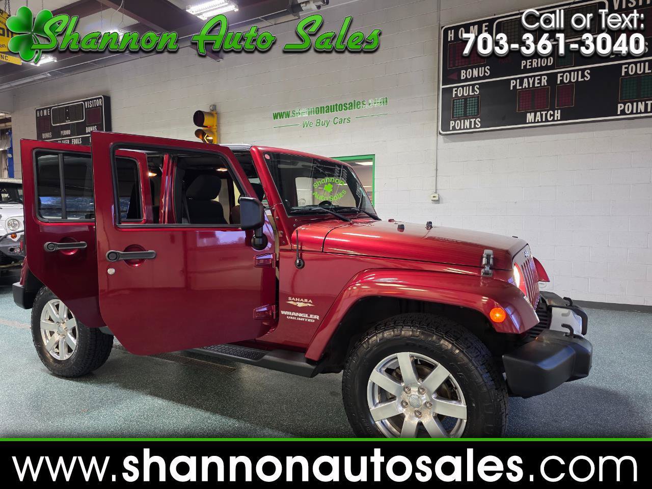Used 2012 Jeep Wrangler Unlimited Sahara w/ Max Tow Pkg AWD/4WD image 1