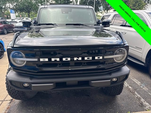 Used 2021 Ford Bronco Outer Banks AWD/4WD image 2