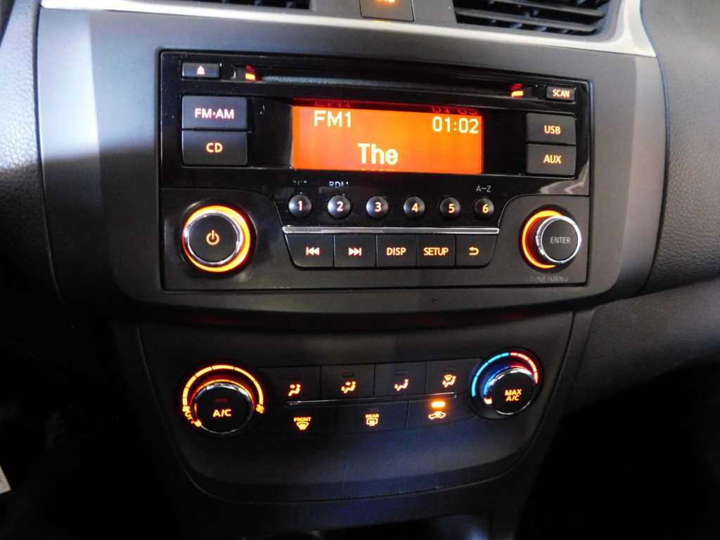 Used 2017 Nissan Sentra S image 14