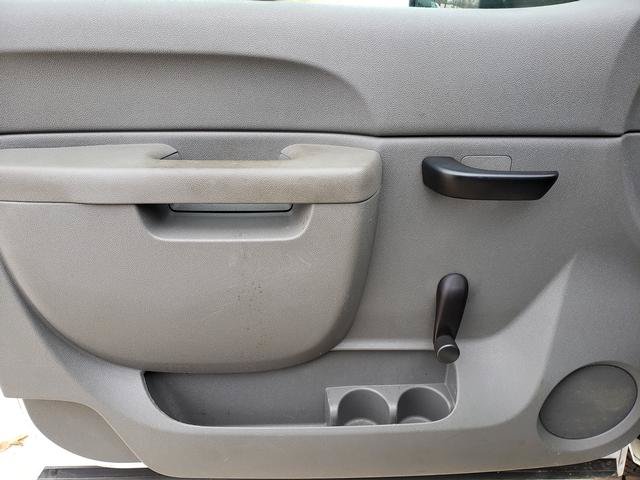 Used 2012 Chevrolet Silverado 3500 W/T RWD image 13