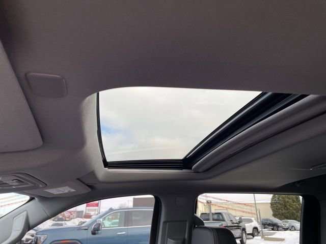 Used 2023 GMC Sierra 1500 Denali w/ Denali Reserve Package image 12