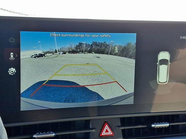 Used 2025 Kia Sportage EX image 18