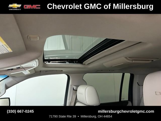 Used 2016 GMC Yukon XL Denali w/ Open Road Package AWD/4WD image 29