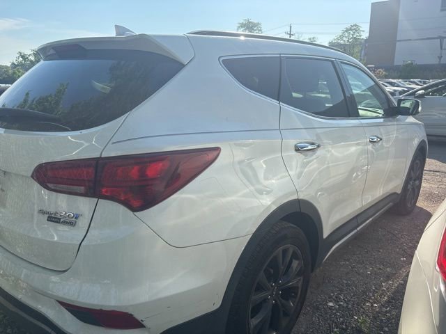 Used 2017 Hyundai Santa Fe Sport w/ 2.0T Ultimate Tech Package 05 AWD/4WD image 8