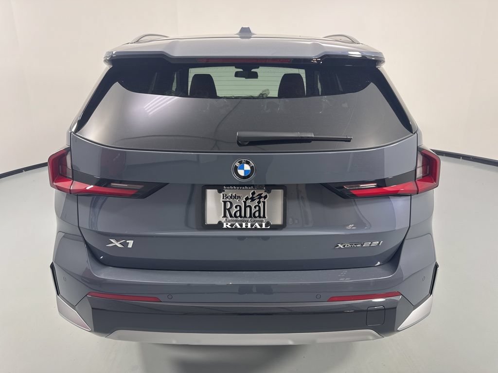 New 2026 BMW X1 xDrive28i w/ Technology Package AWD/4WD image 6