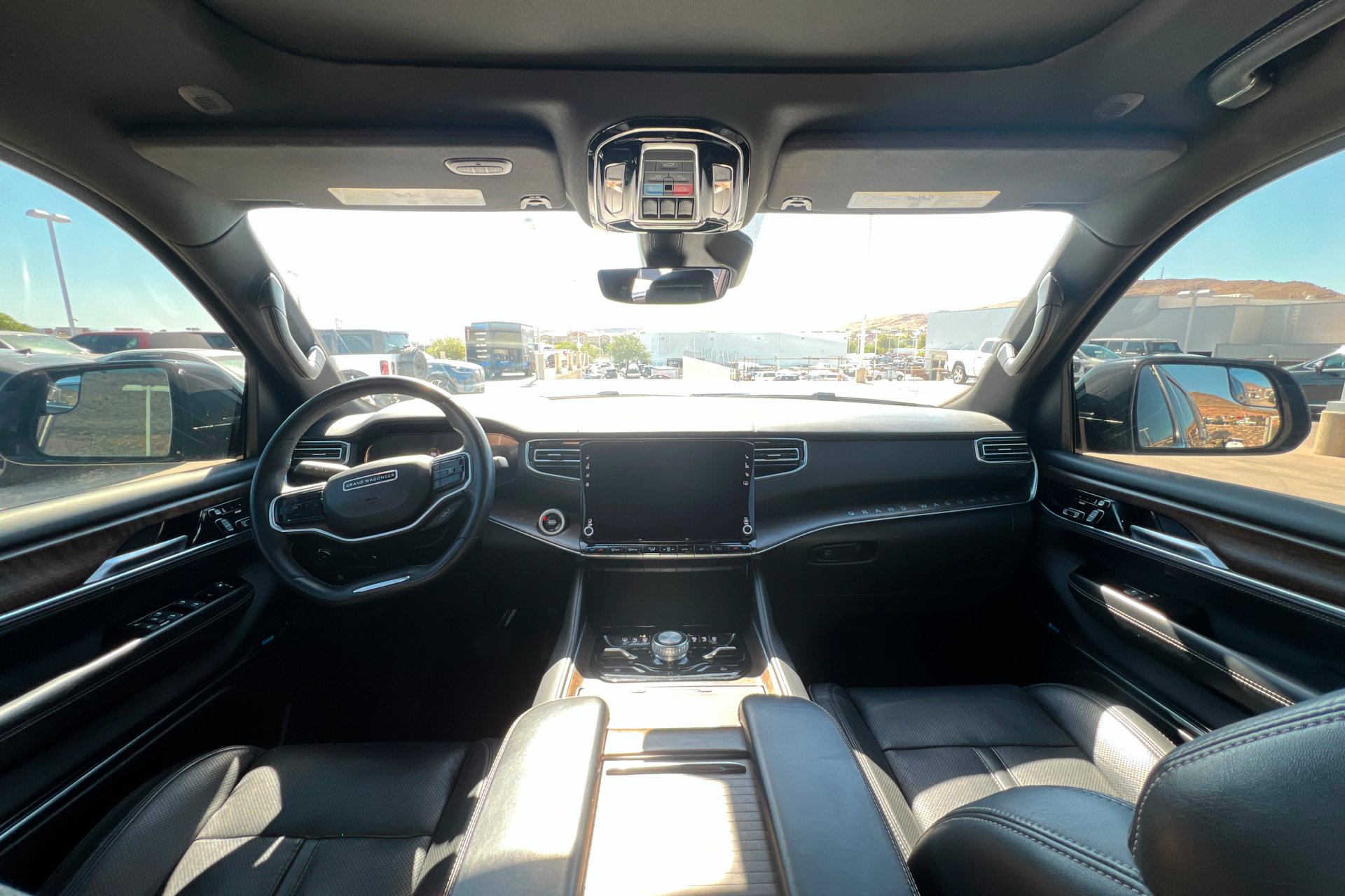 Used 2024 Jeep Grand Wagoneer L 4WD image 9