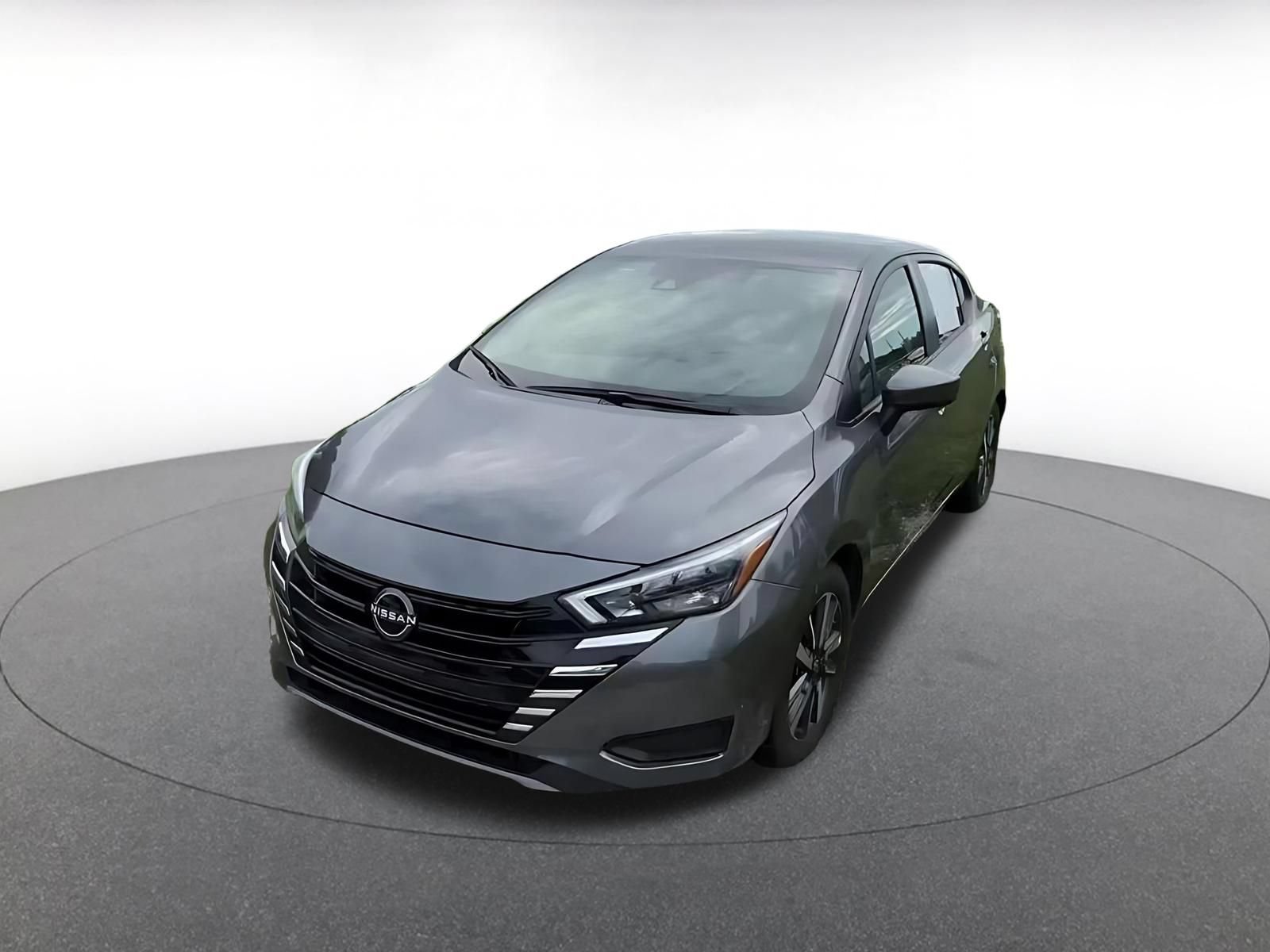 Used 2025 Nissan Versa SV FWD image 7
