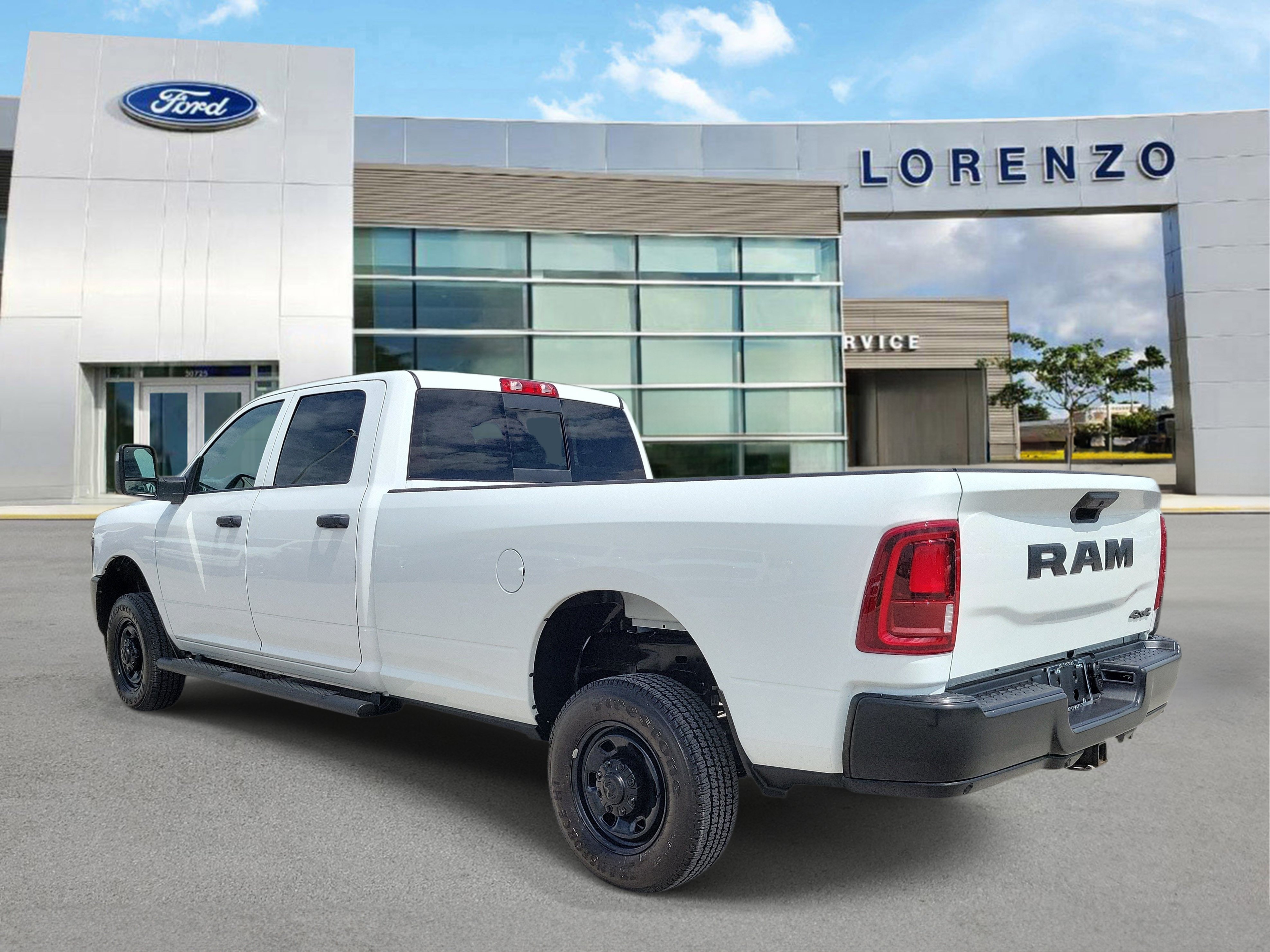 Used 2025 RAM 2500 Tradesman w/ Safety Group AWD/4WD image 7