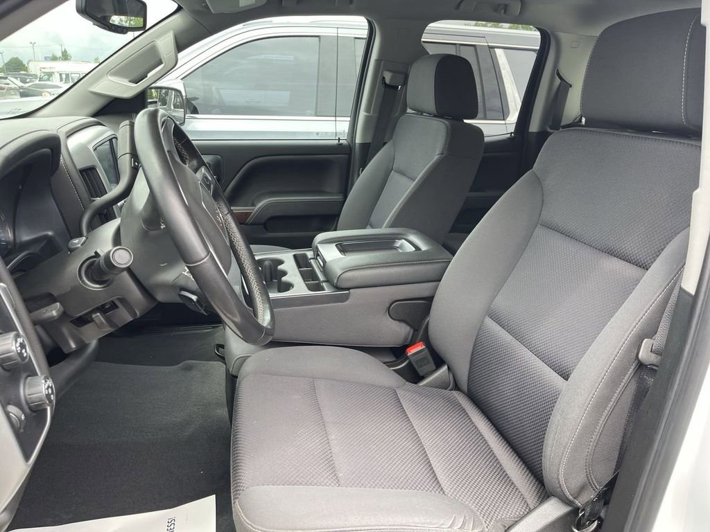 Used 2019 GMC Sierra 1500 SLE w/ SLE Value Package AWD/4WD image 7