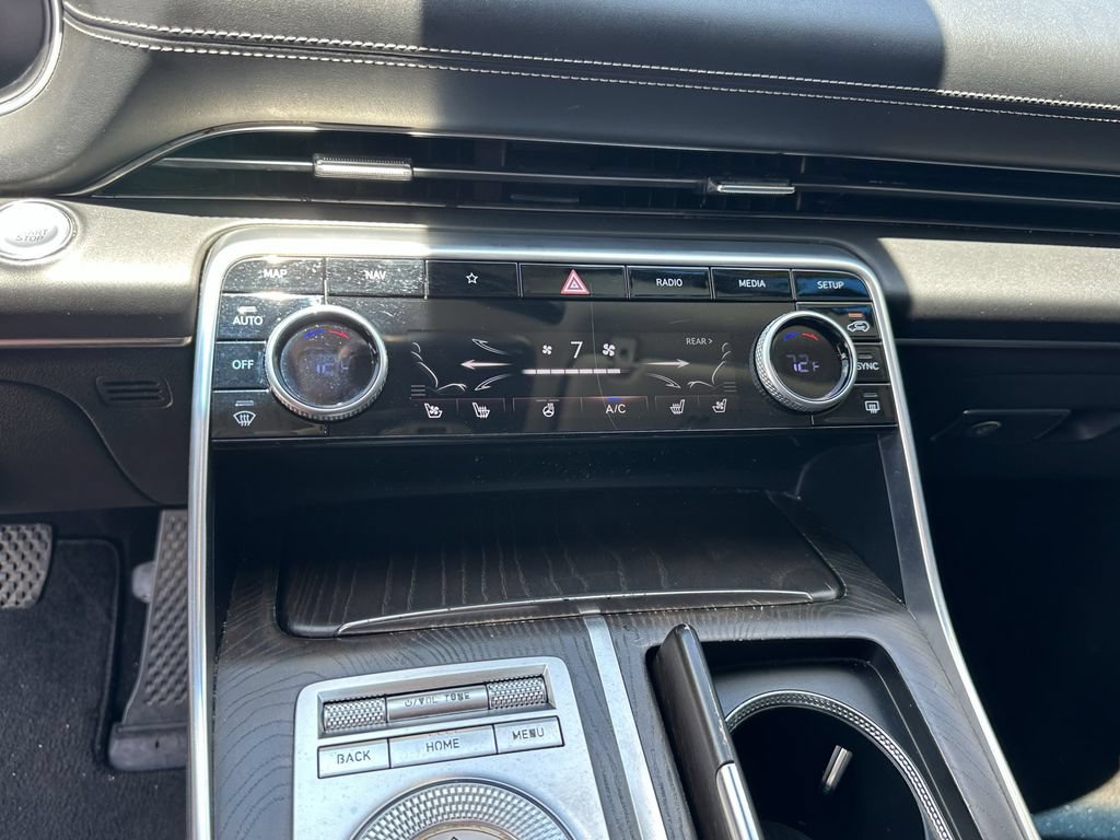 Used 2021 Genesis GV80 3.5T w/ Prestige Package 07 AWD/4WD image 29
