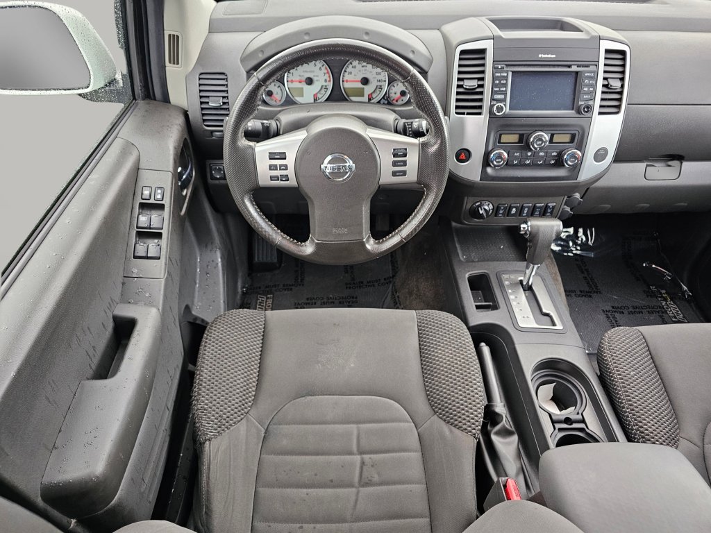 Used 2015 Nissan Frontier PRO-4X image 3