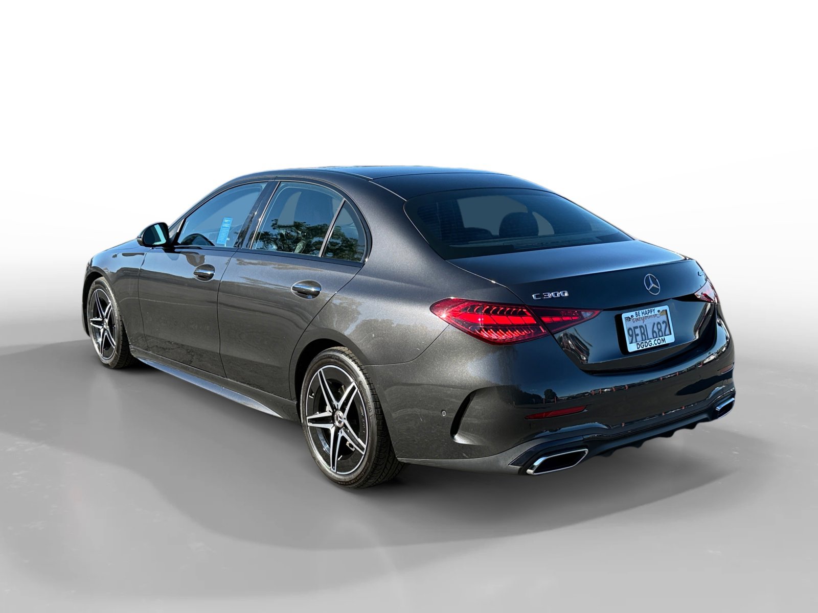 Used 2023 Mercedes-Benz C 300 4MATIC Sedan image 3