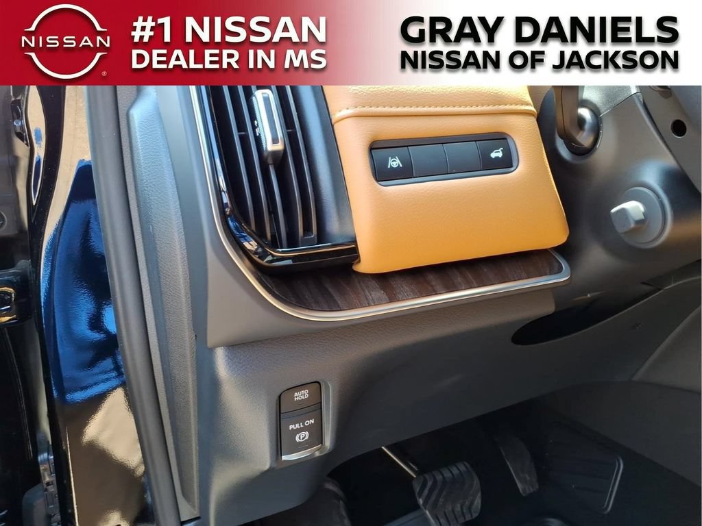 New 2026 Nissan Armada SL w/ Captain's Chari Seat Package AWD/4WD image 13