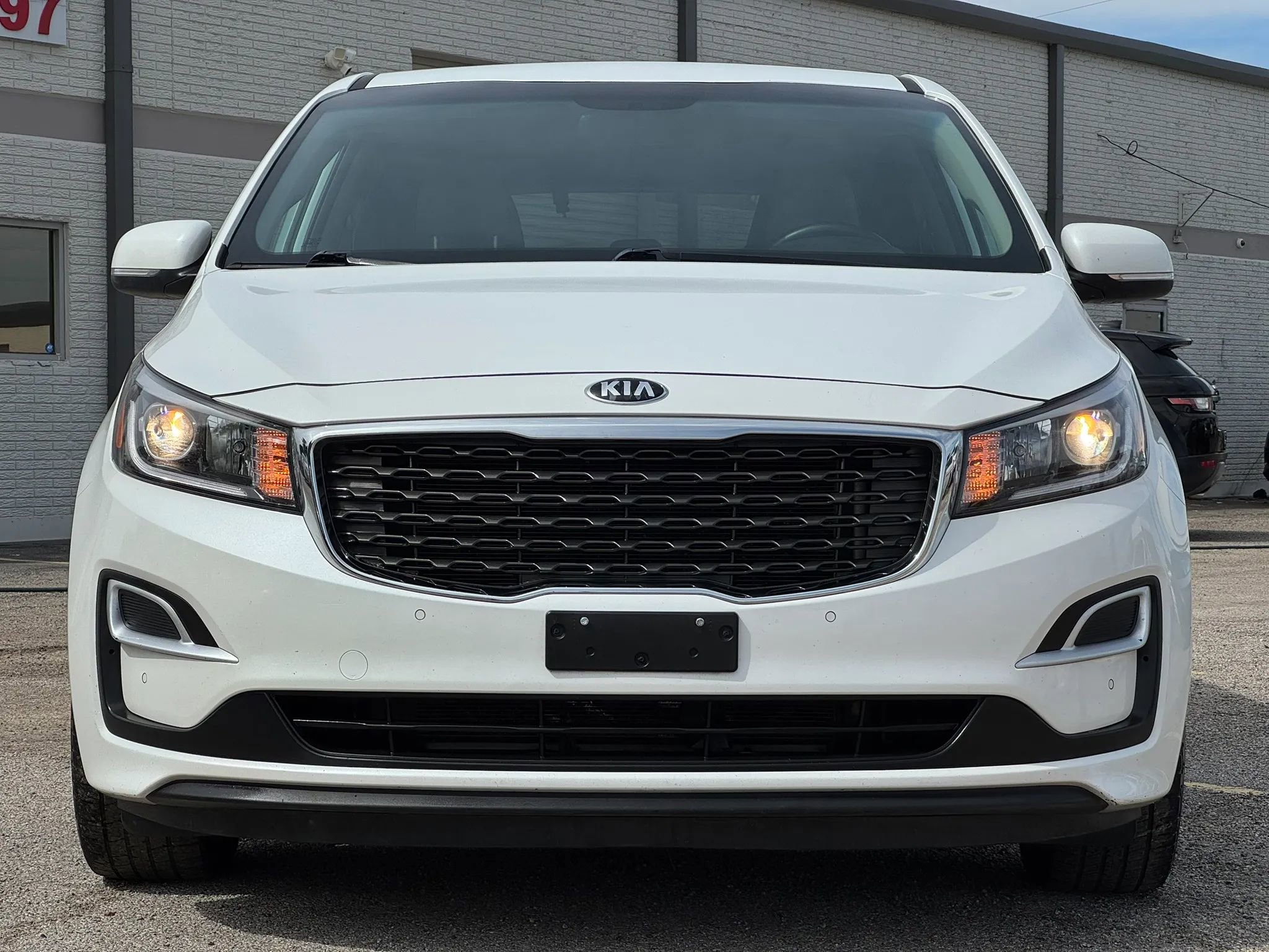 Used 2020 Kia Sedona EX FWD image 9