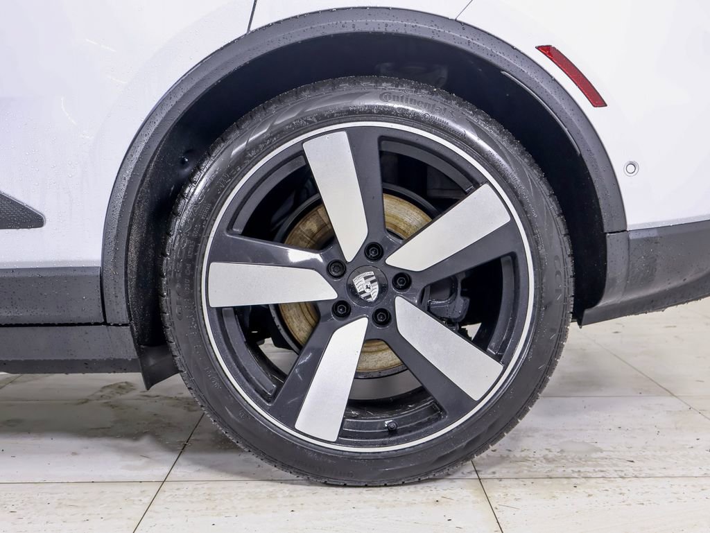 New 2026 Porsche Macan 4 Electric AWD/4WD image 32