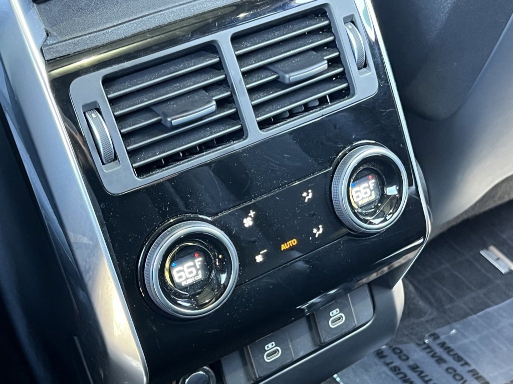 Used 2022 Land Rover Range Rover Sport SVR image 21