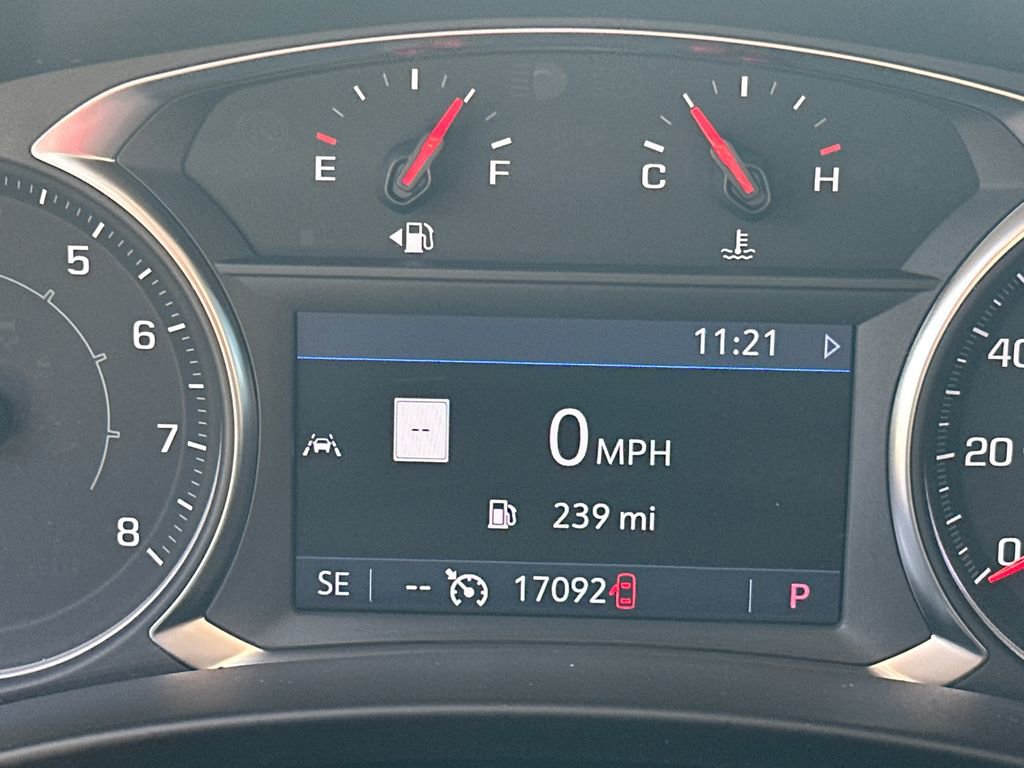 Used 2024 GMC Terrain AT4 w/ Infotainment Package II image 27