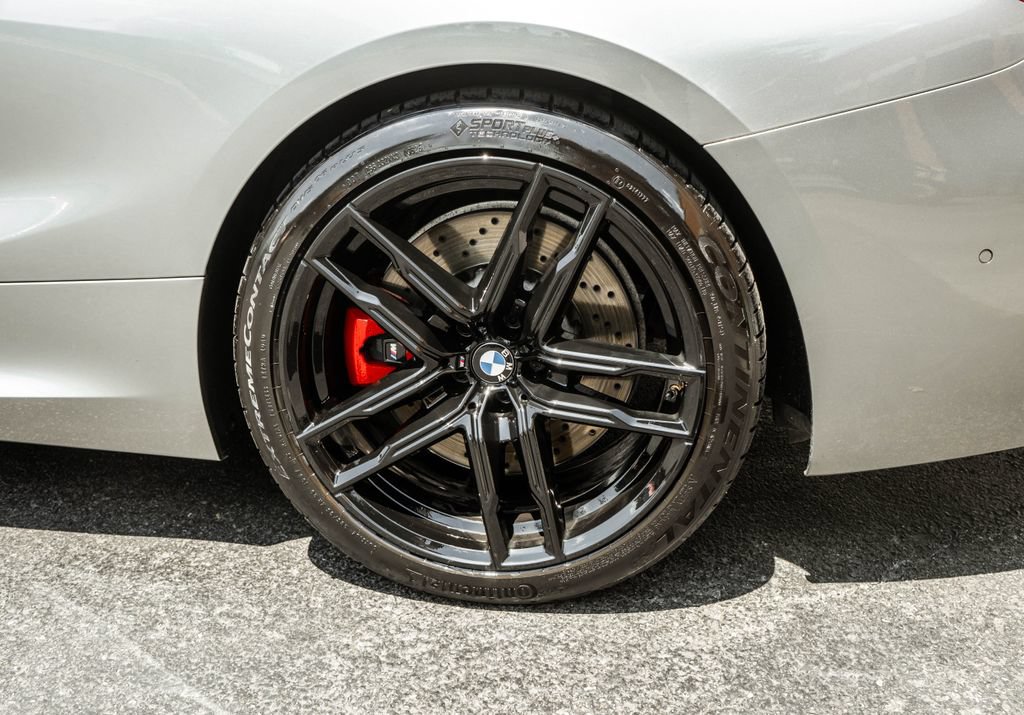 Used 2022 BMW M8 Competition w/ M Carbon Exterior Package AWD/4WD image 26