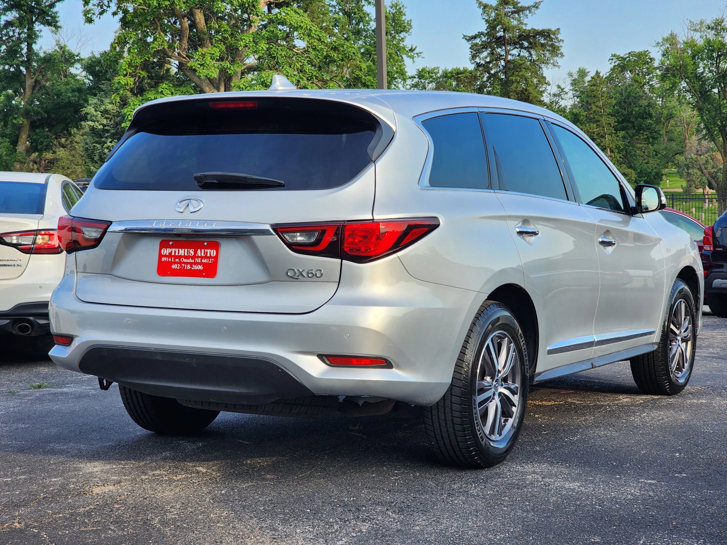 Used 2018 INFINITI QX60 Luxe AWD/4WD image 7