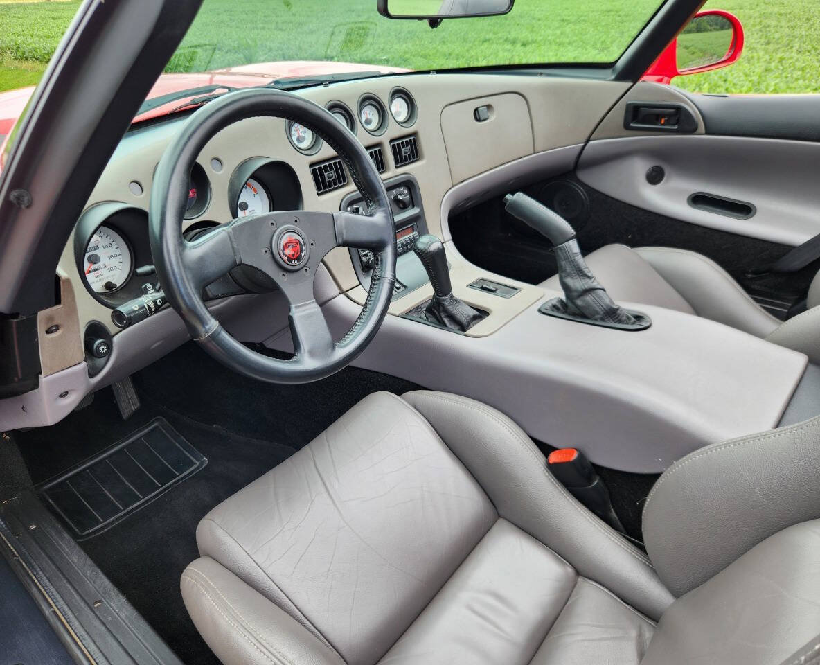 Used 1994 Dodge Viper RT/10 RWD image 10