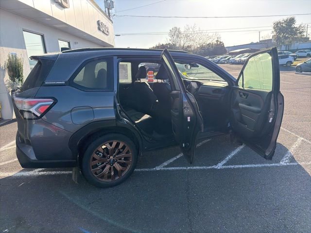 Used 2025 Subaru Forester Sport w/ Popular Package #2 image 10