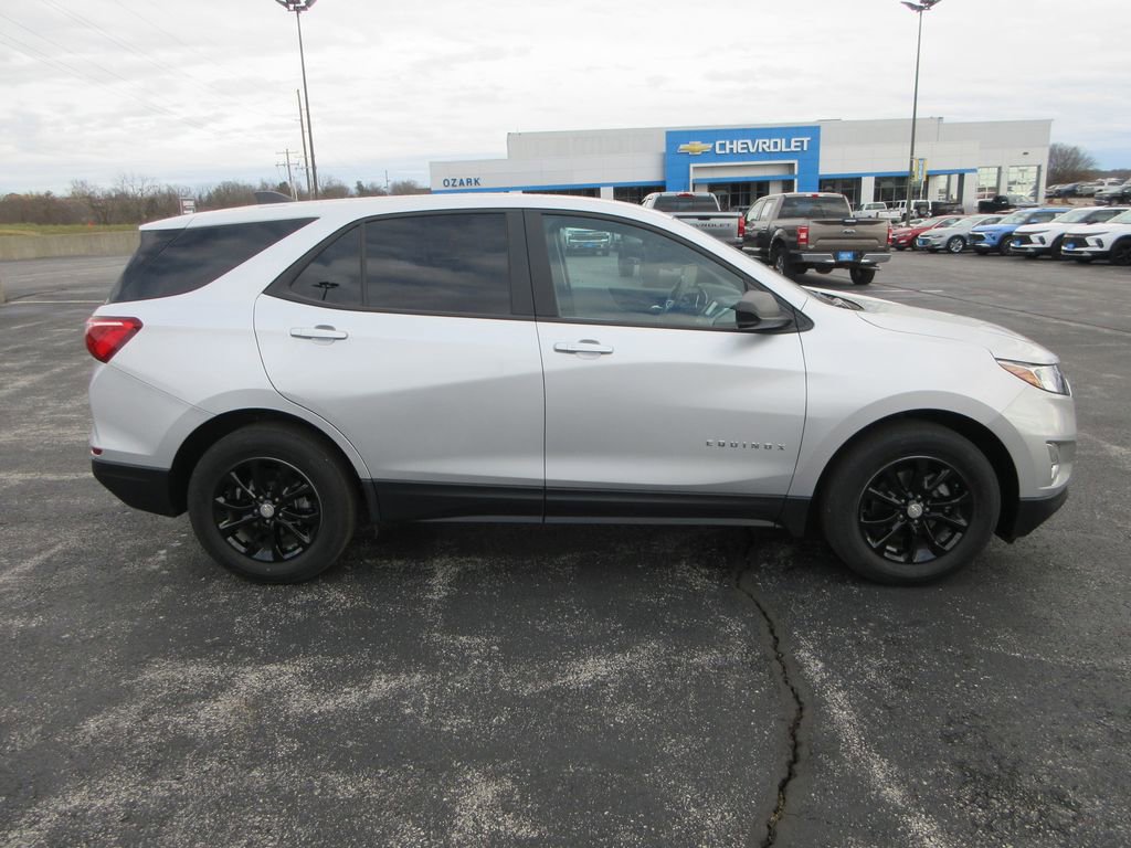 Certified 2020 Chevrolet Equinox LS w/ LS Convenience Package image 6