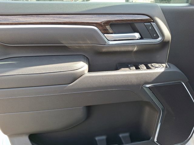 New 2026 GMC Sierra 2500 SLE w/ SLE Value Package; image 13