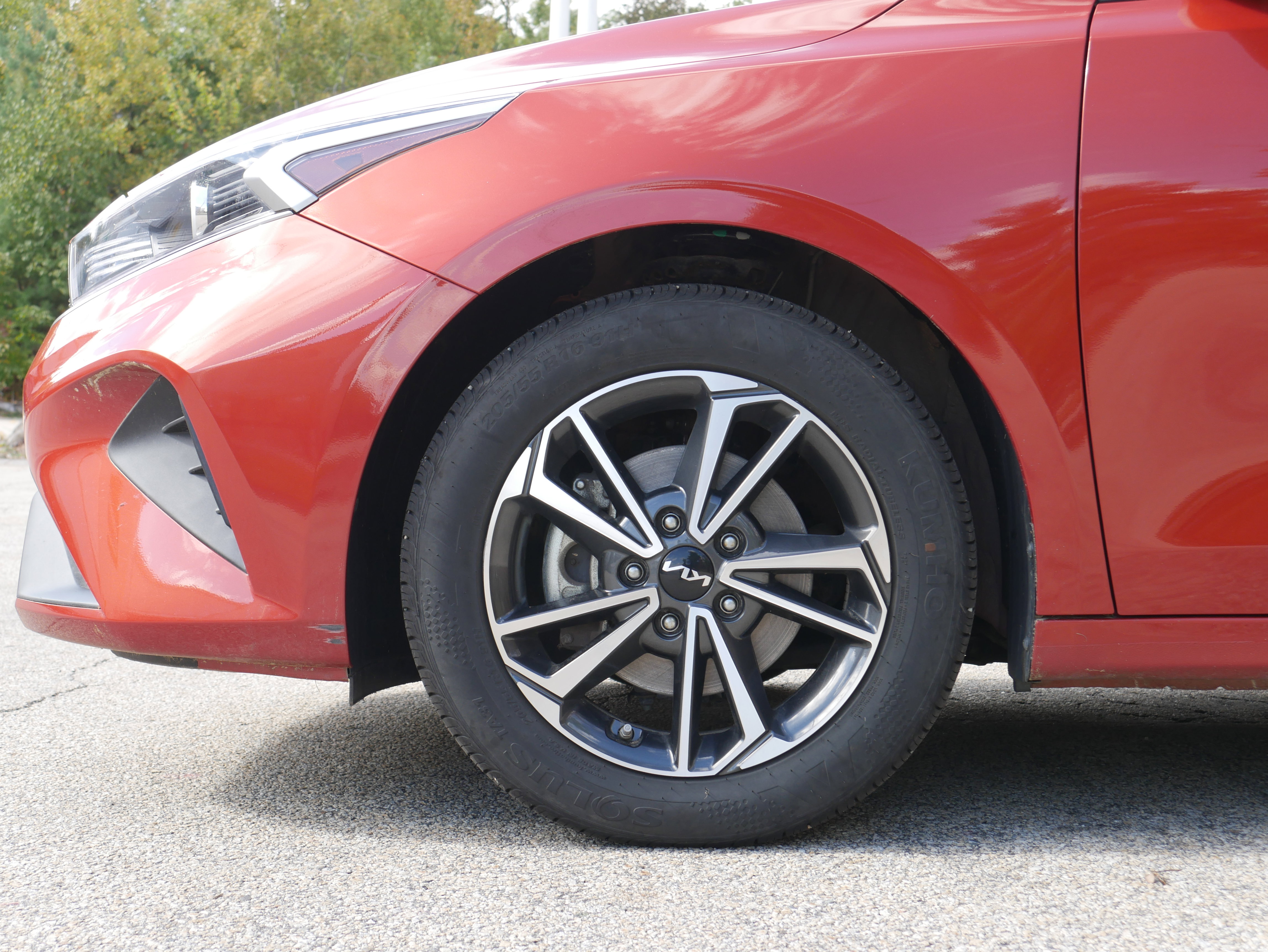 Certified 2023 Kia Forte LXS w/ LXS Technology Package image 11