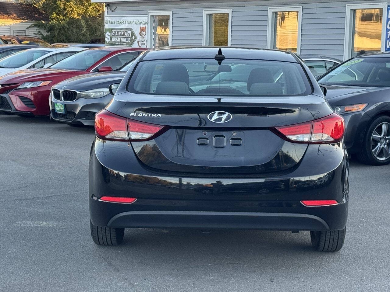 Used 2014 Hyundai Elantra SE FWD image 6
