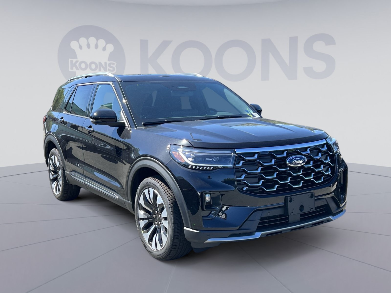New 2026 Ford Explorer Platinum w/ LUX Leather Package AWD/4WD image 2
