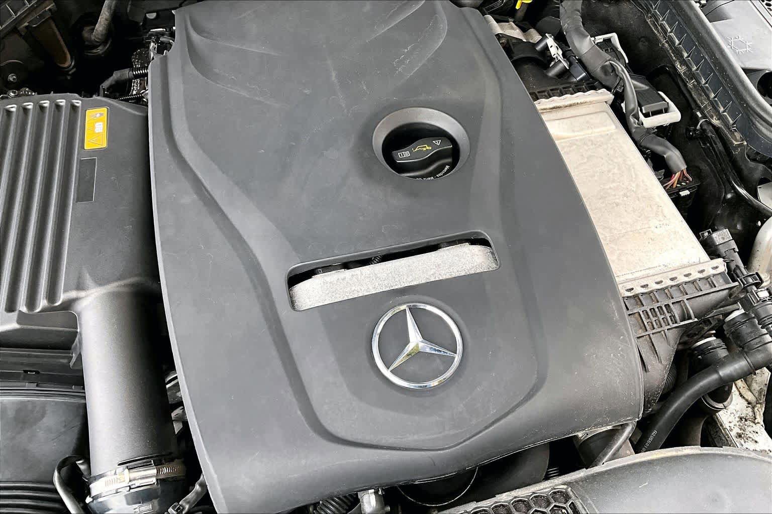 Used 2018 Mercedes-Benz C 300 4MATIC Sedan image 30