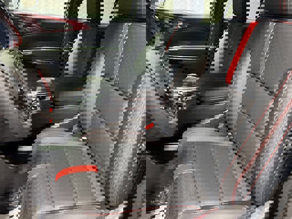 New 2026 Chevrolet Traverse RS w/ LPO, Floor Liner Package image 22