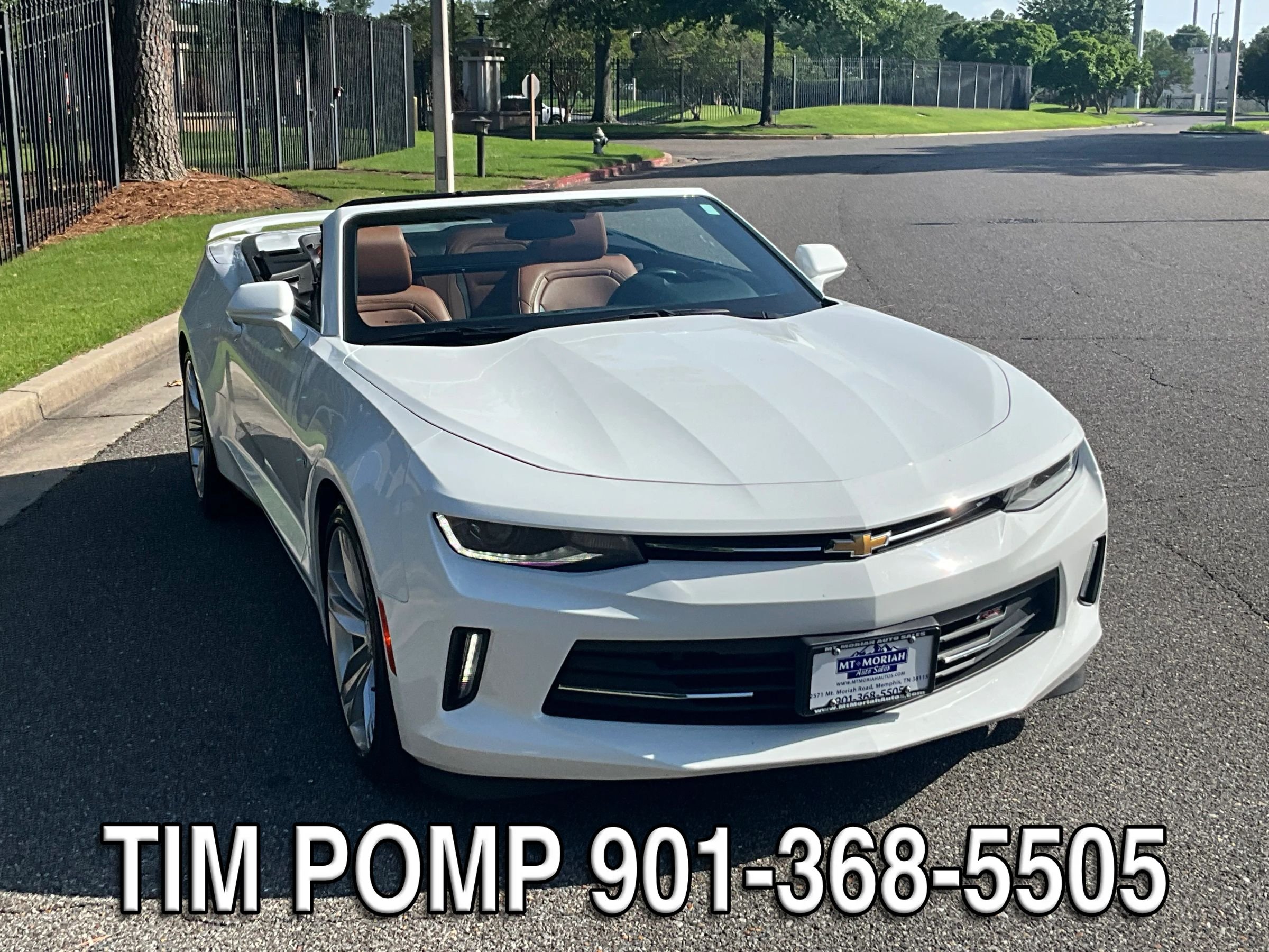 Used 2017 Chevrolet Camaro LT w/ RS Package RWD image 3