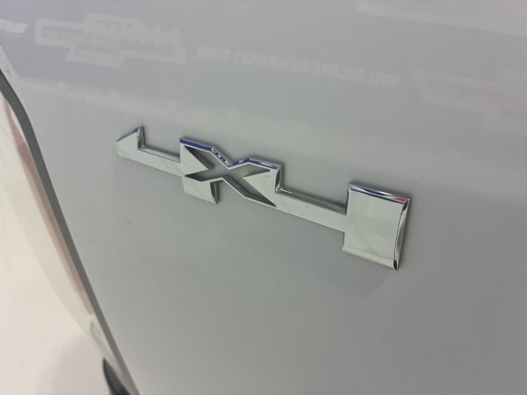 Used 2018 GMC Canyon SLT w/ Driver Alert Package AWD/4WD image 9