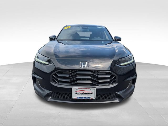 Used 2025 Honda HR-V Sport image 2