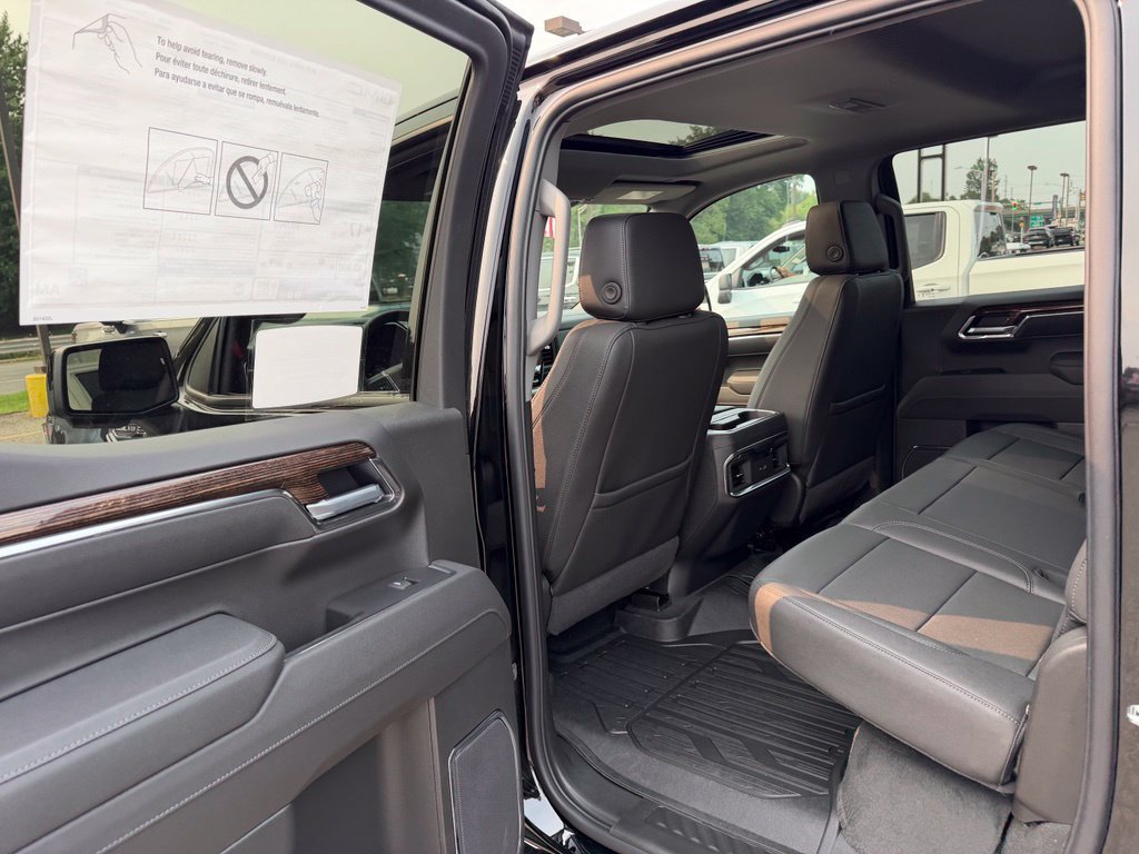 New 2026 GMC Sierra 1500 Elevation w/ Elevation Premium Package AWD/4WD image 13