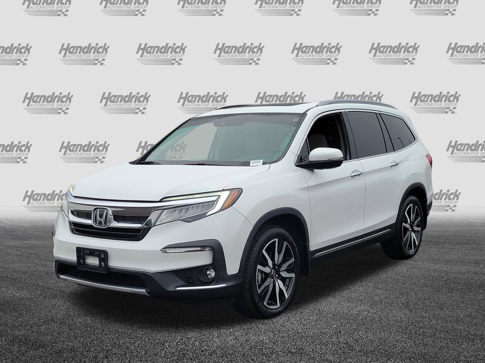 Used 2022 Honda Pilot Touring image 3