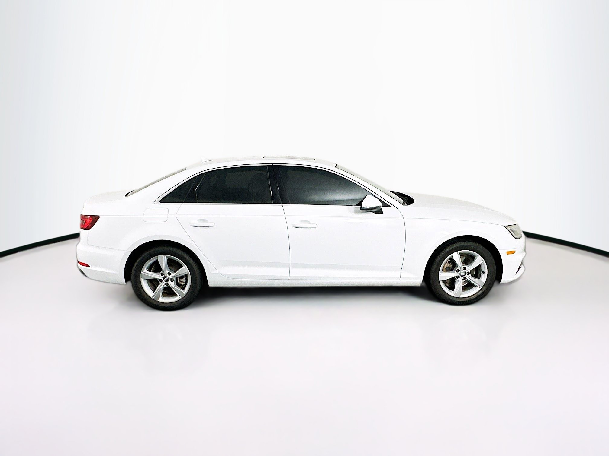 Used 2019 Audi A4 2.0T Premium w/ Convenience Package FWD image 10