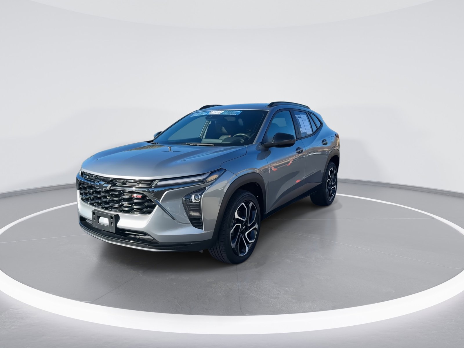 Used 2025 Chevrolet Trax RS w/ Driver Confidence Package image 5