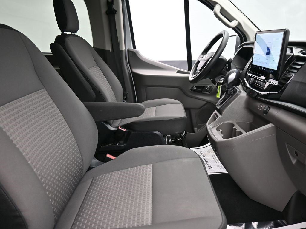 Used 2023 Ford Transit 350 XLT image 15