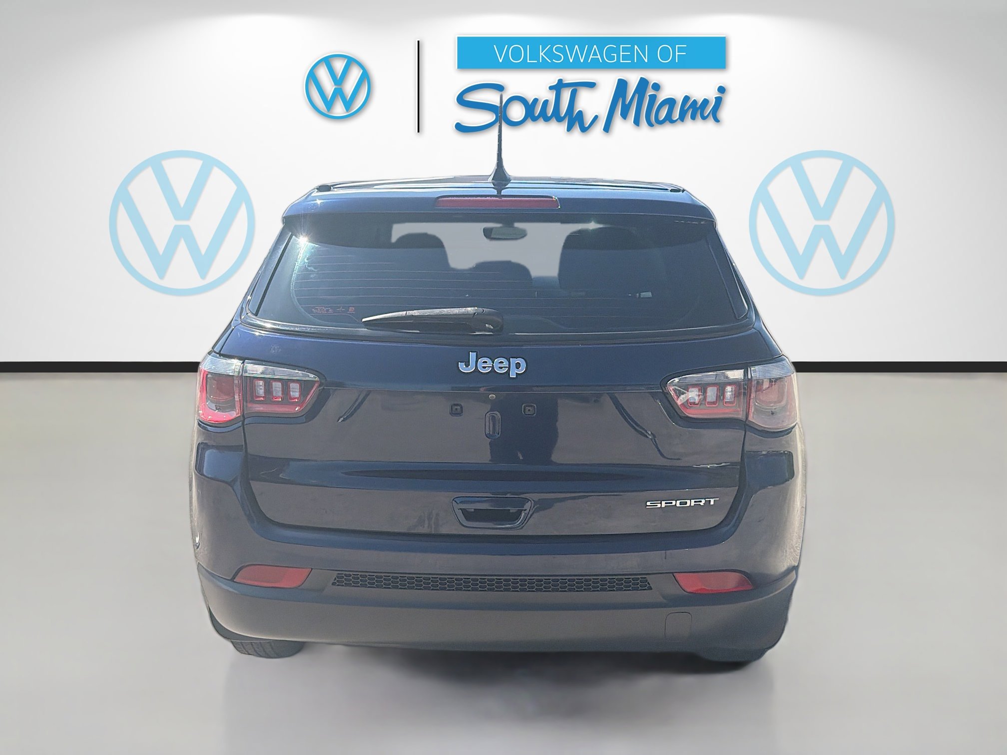 Used 2019 Jeep Compass Sport FWD image 6