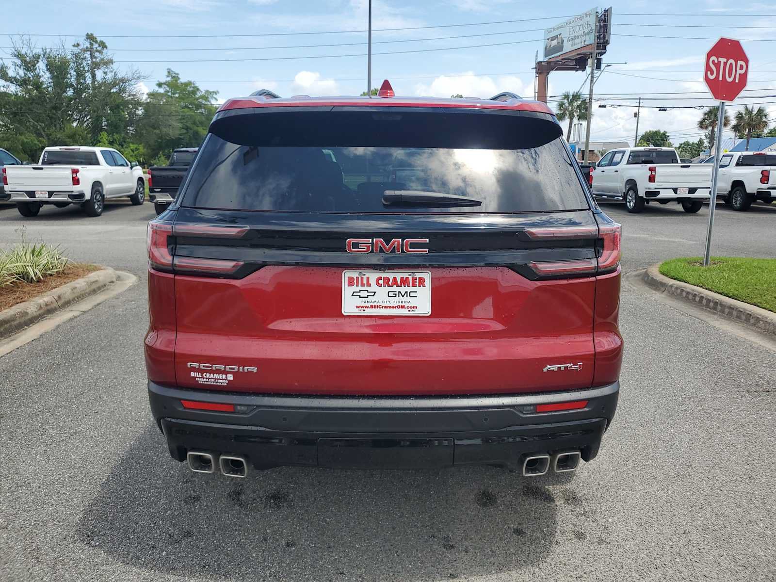 New 2026 GMC Acadia AT4 w/ Luxury Package AWD/4WD image 4