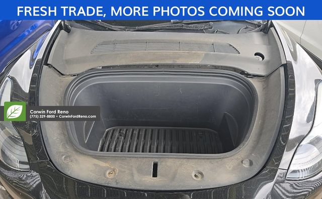 Used 2024 Tesla Model Y Long Range AWD/4WD image 17