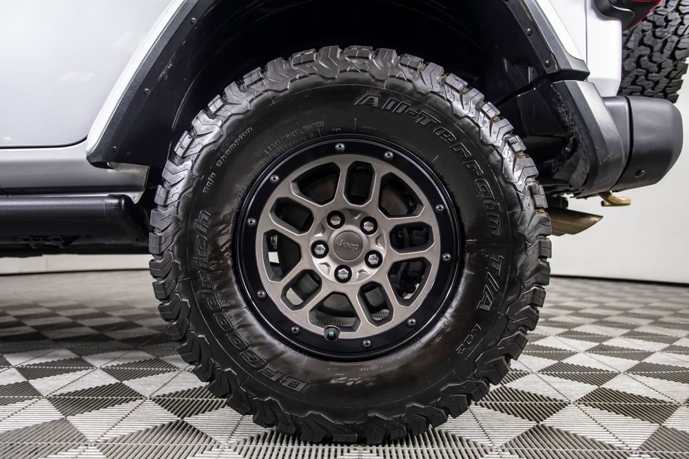 Used 2023 Jeep Wrangler Unlimited Rubicon 392 w/ Xtreme Recon 35" Tire Package AWD/4WD image 39