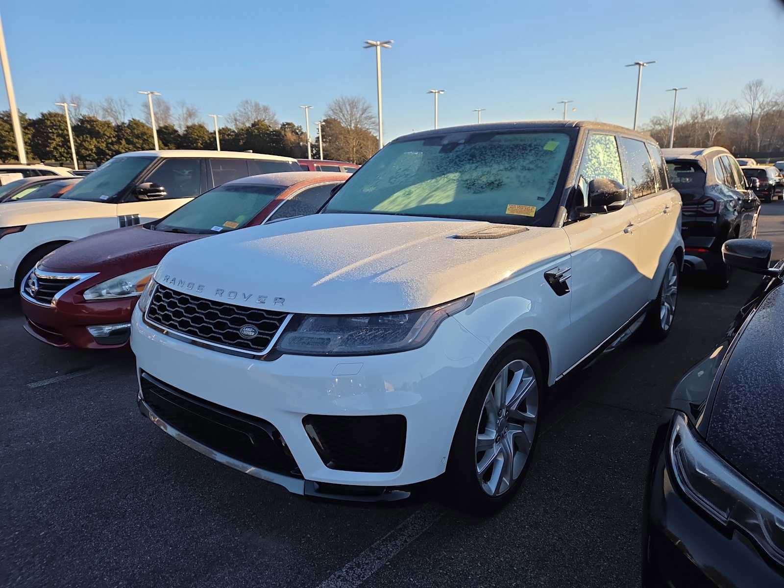 Used 2018 Land Rover Range Rover Sport HSE image 9