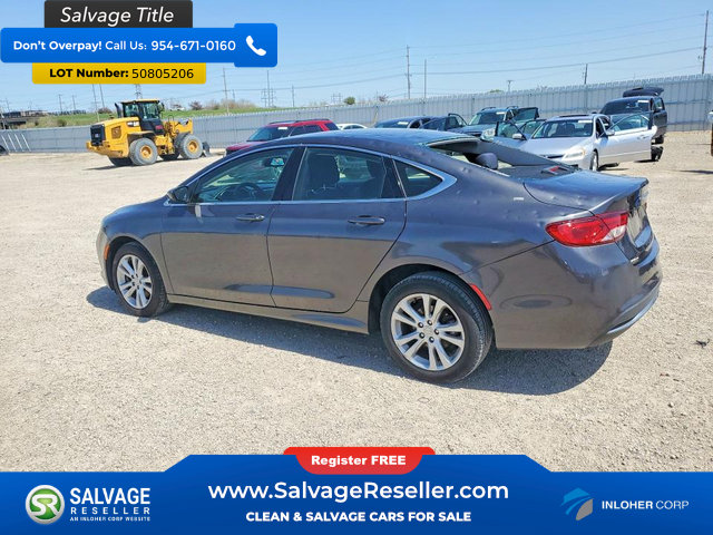 Used 2015 Chrysler 200 Limited FWD image 3