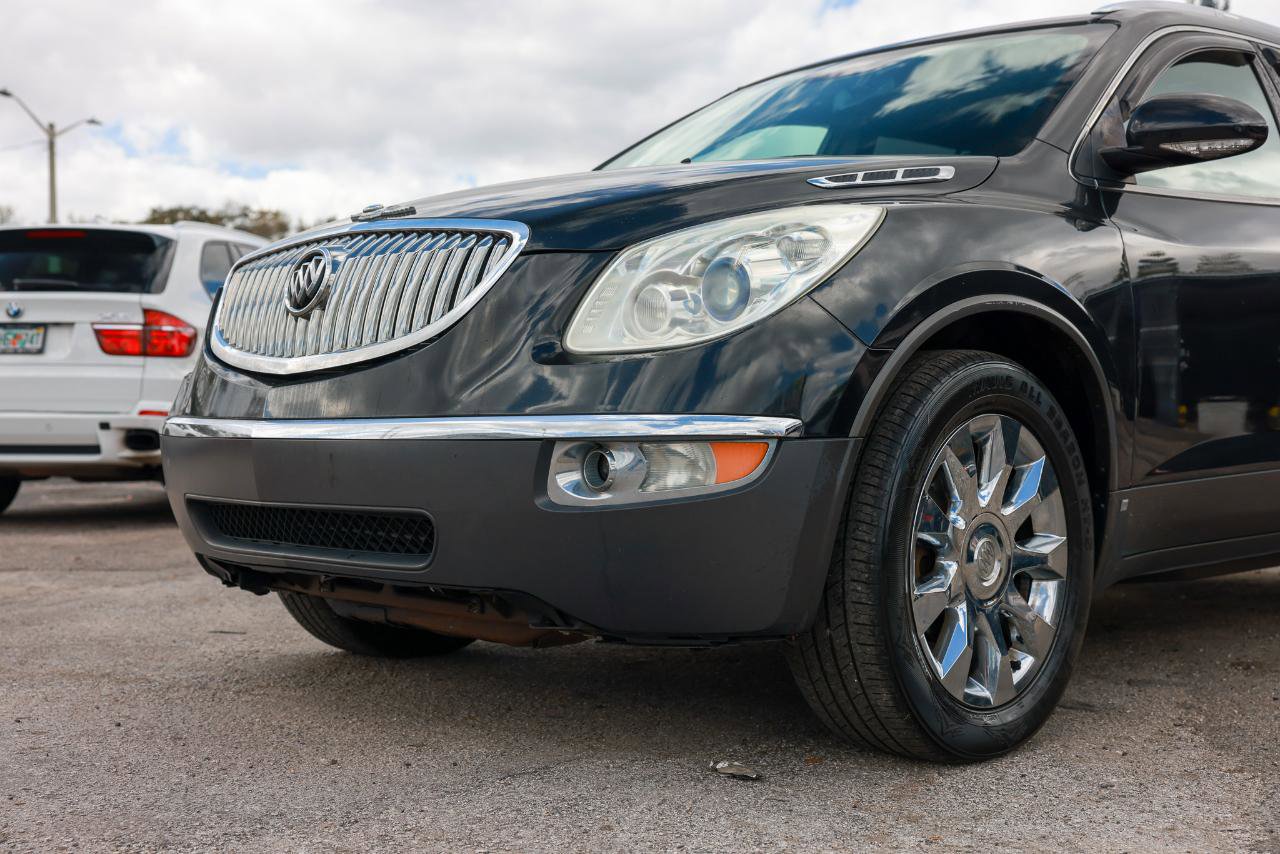 Used 2010 Buick Enclave CXL w/ Trailering Provision Package image 27