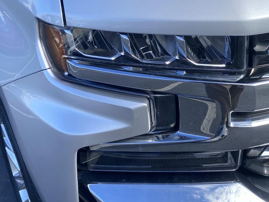 Used 2019 Chevrolet Silverado 1500 LTZ image 11